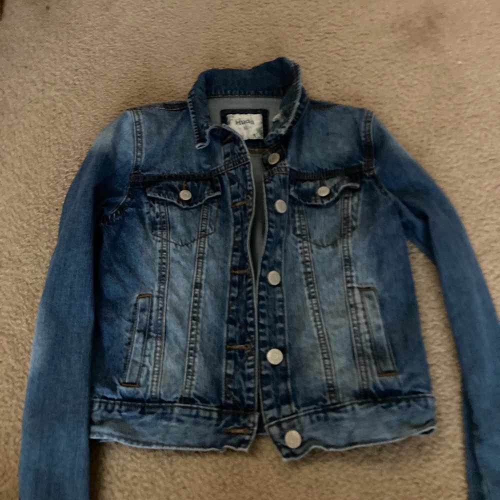 Mudd Women’s jean jacket.